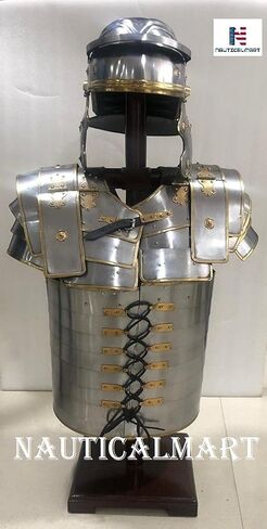 خوذة درع لوريكا سيجمينتاتا صدرية من العصور الوسطى الرومانية in Kuwait