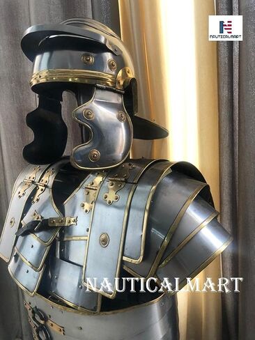 خوذة درع لوريكا سيجمينتاتا صدرية من العصور الوسطى الرومانية in Kuwait