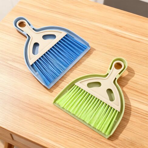 مجموعة من 6 مجارف وفرشاة صغيرة - مكنسة خفق صغيرة بمقبض، مكنسة تنظيف صغيرة للتعشيش ومقلاة غبار، منظف محمول للطاولة والمكتب ولوحة المفاتيح والسيارات وأعشاش الحيوانات الأليفة in Kuwait