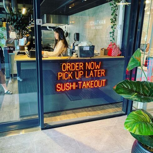 SpellBrite FOOD Sign | Restaurant-Related Green LED Sign with Neon Look | 16.9" x 6.3" in Saudi Arabia