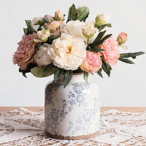 Vintage Floral Chinoiserie Ceramic Vase, 6.2" Ice Cracked Hand-Painted Pastel Green Botanical Design, Antique Style Home Decor (Green, 6.2") in Kuwait