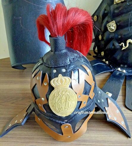 Medieval Roman King Leonidas 300 Spartan Helmet W/Red Plume Muscle Armor Black in Saudi Arabia