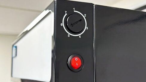 الفريزر التجاري الزجاجي بباب واحد 17 بوصة 105 لتر NSF المستقيم -15 درجة فهرنهايت إلى 5 درجات فهرنهايت مطعم التاجر النحيف SD-105B in Kuwait