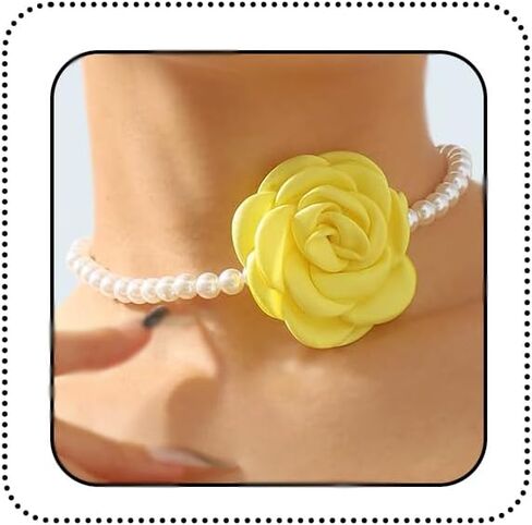Vintage Pearl Choker Necklace with Handmade Flower Elegant Pearl Collar Necklace Wedding Costume Party Women's Accessories in Kuwait