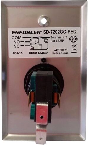 لوحة حائط Seco-Larm SD-7202GC-PEQ ENFORCER LED مضيئة RTE أحادية العصاة مع زر أخضر كبير، زر ضغط مضيء كبير مع تسمية توضيحية تقول "PUSH TO EXIT"، زر ضغط مصنف 10 أمبير عند 125 إلى 250 فولت تيار متردد in Saudi Arabia