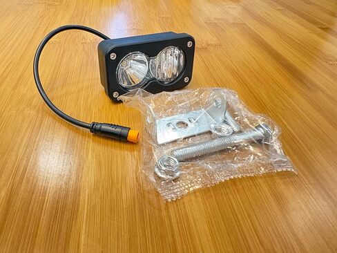 متوافق مع مصباح Ridstar Q20 Ebike الأمامي، 6500K 20W إضاءة LED مقاومة للماء فائقة السطوع للدراجة الإلكترونية، 3 دبوس عالمي 12V-60V للدراجة الإلكترونية والدراجات النارية والمركبات ATV in Kuwait