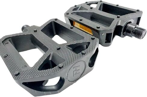 9/16" Unisex Bicycle Pedals - 300g Lightweight Non-Slip Mountain Bike Pedals with Reflectors for Mountain, Road, and E-Bikes | 160kg Load Capacity, Sealed Bearings, Easy Installation in Kuwait