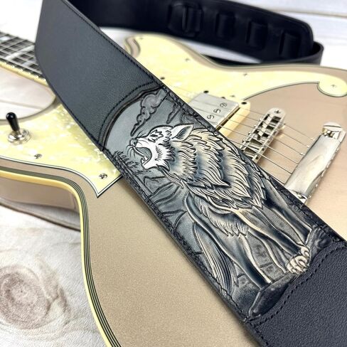 Walker & Williams CVG-WL-B Hand Carved Black And Tan Howling Timber Wolf On Black Leather Guitar Strap in Saudi Arabia