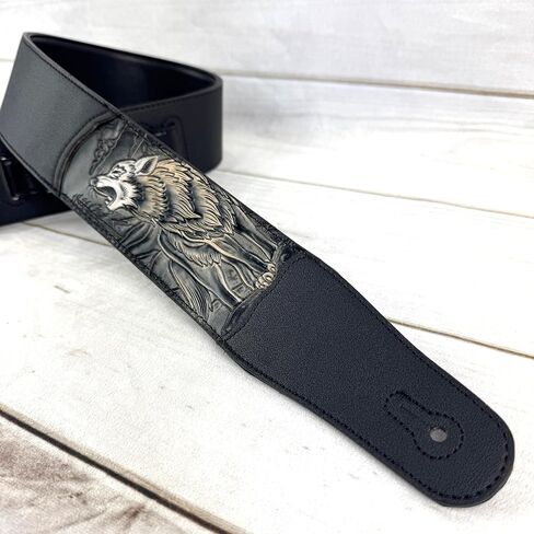 Walker & Williams CVG-WL-B Hand Carved Black And Tan Howling Timber Wolf On Black Leather Guitar Strap in Saudi Arabia