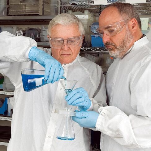 5 قطع من Mobestech أقماع زجاجية مثلثة مقاومة للحرارة مع جذع طويل، 30/40/50/60/75 مم، أدوات تعبئة وتصفية الكيمياء التحليلية للاستخدام العلمي والمختبري in Saudi Arabia
