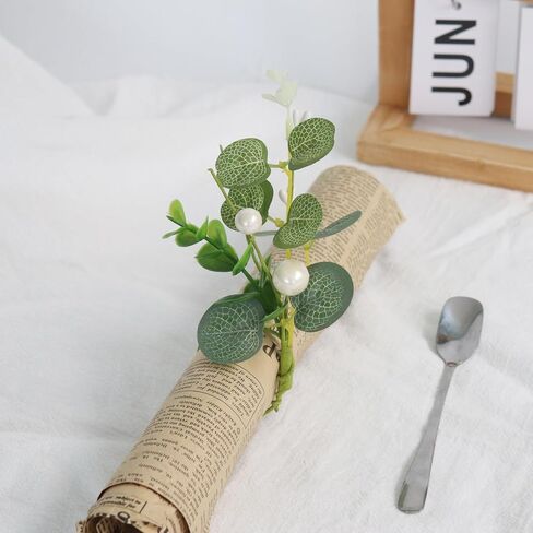 Spring Napkin Rings Set of 6,Valentine's Day Wreath Napkin Holder,Green Artificial Flower Holiday Napkin Rings for Dinning Home Table Decorations Party Supplies in Kuwait