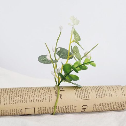 Spring Napkin Rings Set of 6,Valentine's Day Wreath Napkin Holder,Green Artificial Flower Holiday Napkin Rings for Dinning Home Table Decorations Party Supplies in Kuwait