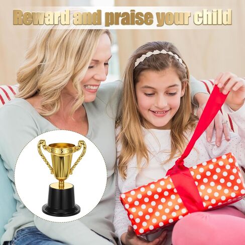 كأس الكأس الذهبي، أكواب الكأس الذهبية البلاستيكية، تماثيل 5 بوصة، أكواب الكأس، هدايا تقدير للموظفين أو البالغين، هدايا الحفلات الرياضية، مكافآت منافسات كرة القدم in Saudi Arabia