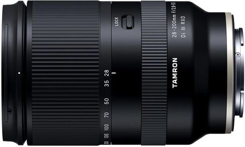 عدسة Tamron مقاس 28-200 مم f/2.8-5.6 Di III RXD (Sony E) مع تكبير واسع النطاق وفتحة f/2.8، وبطاقة Extreme PRO SDXC سعة 64 جيجابايت مع سرعة قراءة 200 ميجابايت/ثانية، وفلتر Tiffen 67 مم للأشعة فوق البنفسجية ومجموعة حقيبة ظهر للكاميرا in Kuwait