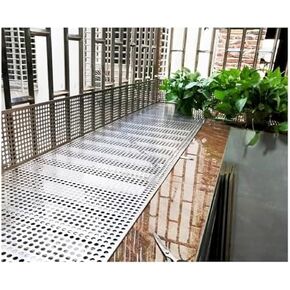 لوح مثقوب من الفولاذ المقاوم للصدأ، لوح مثقوب من الفولاذ المقاوم للصدأ 304، شبكة مضادة للسقوط لعتبات النوافذ والشرفات، صفائح معدنية مثقوبة متينة، شبكة أمان مقاس 80 × 12 سم in Kuwait