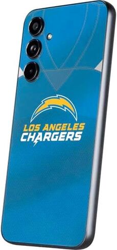 ملصق هاتف Skinit متوافق مع هاتف Samsung Galaxy A54 5G - تصميم جيرسي لفريق Los Angeles Chargers مرخص رسميًا من NFL in Saudi Arabia