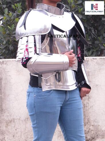 زي خيالي من Nautical-Mart ليدي ستيل آرمور، دعامات كاملة، بولدرون، جورجيت، كيراس in Kuwait