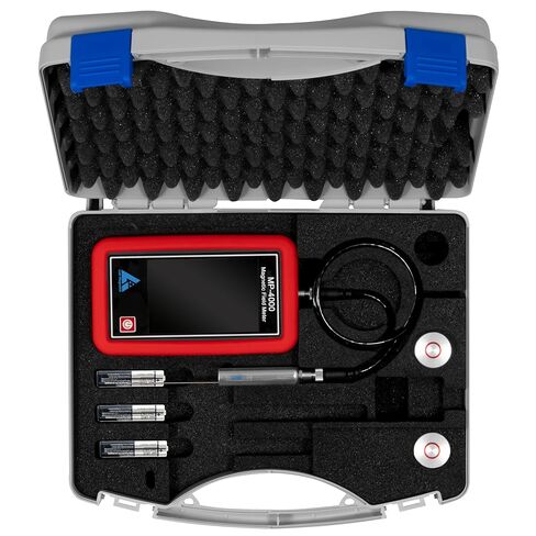 جهاز قياس المجال المغناطيسي المحمول LM-MP4000-4T من PCE للمراقبة الصناعية والبيئية، يقيس المجالات المغناطيسية AC/DC حتى 4000 أمبير/م، إلى جانب تسجيل البيانات وواجهة USB in Kuwait