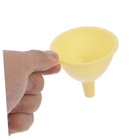 ULTECHNOVO 10pcs Plastic Laboratory Funnels Filter Funnel for Scientific Experiments Essential Oils and Cosmetic Lotion Filling and Reusable for Home and Classroom Use in Saudi Arabia