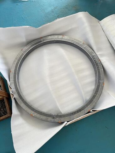 حشية جرح حلزونية من GemmySeal مع حلقة داخلية وخارجية 316SS، مملوءة بالجرافيت، 5 قطع 6 بوصة DN150-900lb in Saudi Arabia