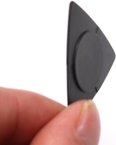 20pcs Acoustic Guitar Picks: Non-slip ABS Grip Folk Sticked Triangle Guitar Picks in 3 Thicknesses (0.5mm,0.75mm,1mm) for Comfortable Playing and Warm Tone in Saudi Arabia