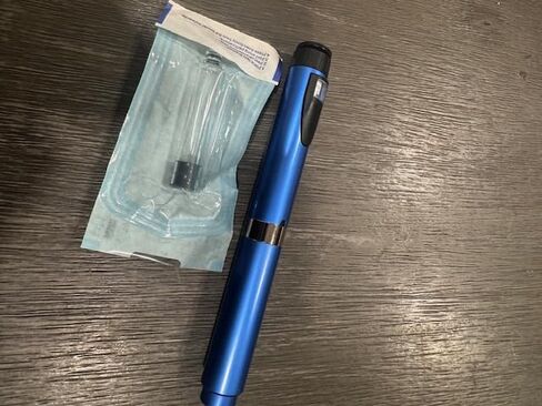 1-V2 Reusable Research Peptide Pen Injector Blue Color Plus 2 Empty Cartridges in Saudi Arabia