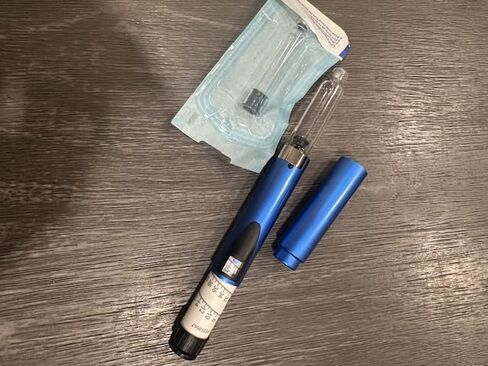 1-V2 Reusable Research Peptide Pen Injector Blue Color Plus 2 Empty Cartridges in Saudi Arabia