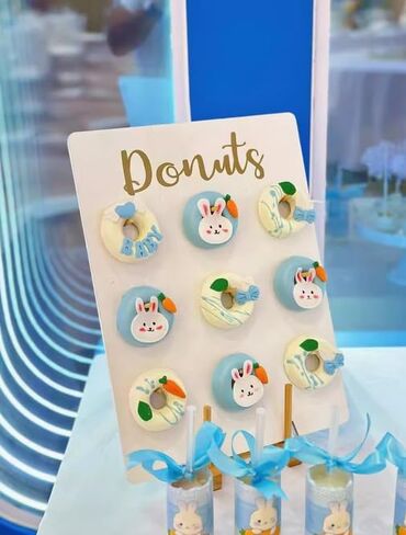 Donut Wall Wood Display Stand Holds 9 Donuts,Reusable Rustic Dessert Table Board Doughnut Holder for Wedding Birthday Family Party Festival Table Decor Will Not Tip Over (Rectangular-White) in Saudi Arabia