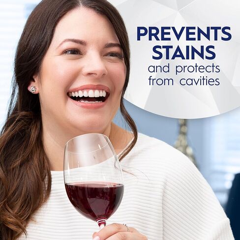 معجون أسنان كريست 3D وايت بريليانس بلاست لتبييض الأسنان، 4.6 أونصة، معجون أسنان مضاد للتجويف بالفلورايد، إزالة البقع السطحية بنسبة 100%، منع البقع بشكل نشط لمدة 24 ساعة in Kuwait