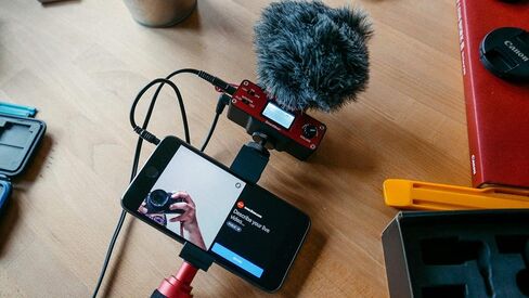 Saramonic Smartphone Mixer w/ 2 Mics, XLR, Handgrip & Headphone Out for iPhone & Android (SmartMixer) in Saudi Arabia