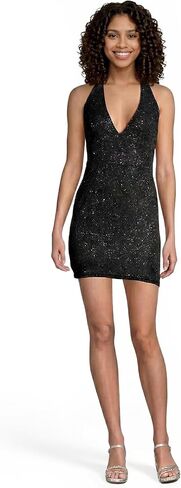 فستان الزفاف الصغير ذو الرسن المعدني من David in Kuwait