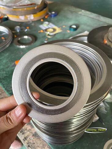 حشية جرح حلزونية من GemmySeal مع حلقة داخلية وخارجية 316SS، مملوءة بالجرافيت، 5 قطع 18 بوصة DN450-900lb in Kuwait