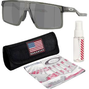 نظارات شمسية أوكلي هيلوكس OO9285 مستطيلة الشكل مع مجموعة النظارات الرسمية in Kuwait