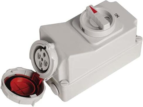 SP-5792 4P 32A مقبس حاوية مبردة مع مقبس مقاوم للمياه متشابك ميكانيكيًا in Kuwait