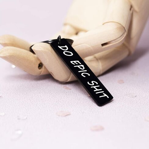 2024 هدايا التخرج للنساء له 2024 كبار المفاتيح لرجالها طالب الدراسات العليا فكرة لابن ابنة في سن المراهقة من كلية المدرسة الثانوية المجوهرات هدية هدية لصبي فتاة الخريجين الأسود in Kuwait