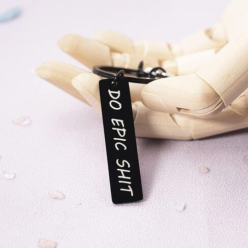 2024 هدايا التخرج للنساء له 2024 كبار المفاتيح لرجالها طالب الدراسات العليا فكرة لابن ابنة في سن المراهقة من كلية المدرسة الثانوية المجوهرات هدية هدية لصبي فتاة الخريجين الأسود in Kuwait