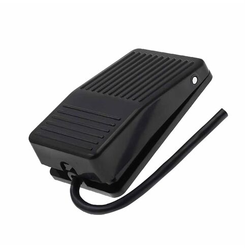 1 قطعة مفتاح القدم ، دواسة تحكم مؤقتة التيار المتناوب 250 فولت 10A 1 NO NC SPDT in Kuwait