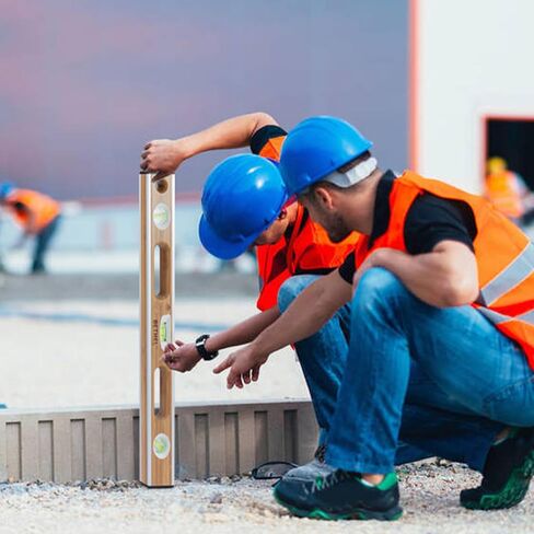 BETHEL 24-inch Bamboo Level, Mortar Adhesion Resistant Light Level, with Double Curved Acrylic Leveling Tubes for Masonry Applications and General Leveling in Kuwait