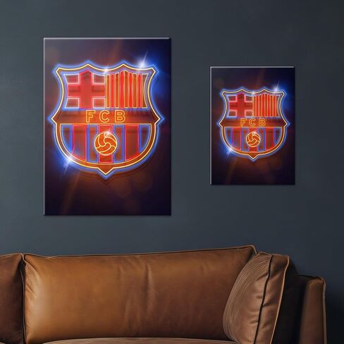 ملصق معدني رسمي من Displate لنادي برشلونة لكرة القدم يتضمن تركيب مغناطيسي عمل فني مرخص حديث لتزيين الحائط FC Barcelona Crest Crest ملصق نيون مقاس 12.6 × 17.7 بوصة in Kuwait