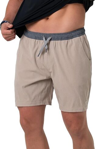 شورتات التمرين الرياضية للرجال مع بطانة مدمجة in Kuwait