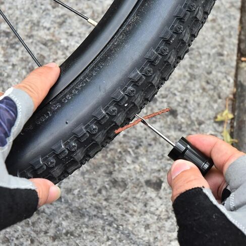 50 قطعة من سدادات لحم الخنزير المقدد لإصلاح الإطارات بدون أنابيب - شرائط إعادة تعبئة مطاطية عالمية للدراجات على الطرق والجبال in Kuwait