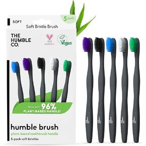فرش أسنان ذات شعيرات ناعمة نباتية من ذا همبل كو، 5 عبوات - مجموعة فرش أسنان يدوية للبالغين - مصنوعة من مواد نباتية وشعيرات خالية من البيسفينول - العناية بالفم والنظافة in Kuwait