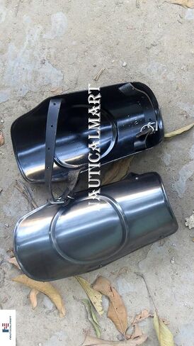 زي الهالوين ذو اللون الأسود من Nautical-Mart Conquest من العصور الوسطى، واقيات الذراع الفولاذية، درع داعم in Kuwait