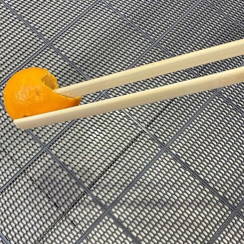2pcs Extended Outdoor Litter Picker Garbage Grabber Tool Portable Trash Clamp, Reusable Long-Handled Trash Picker for Garden and Sanitation Cleaning in Saudi Arabia