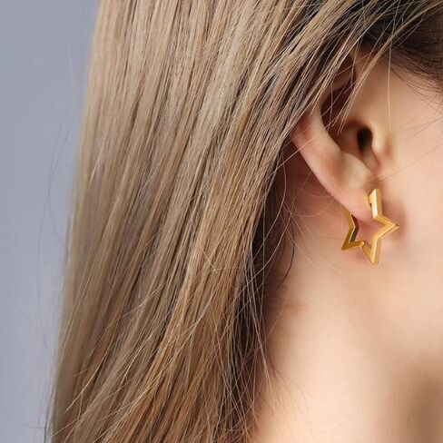 هيبوالرجينيك أقراط نجمة صغيرة للفتيات في سن المراهقة أقراط القلب هوب أقراط خفيفة الوزن 18k الفضة مطلي الفولاذ المقاوم للصدأ أقراط نجمة لعيد الميلاد مجوهرات هدية in Kuwait