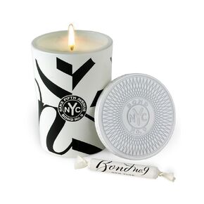 السندات رقم 9 نيويورك ساكس لشمعتها المعطرة in Kuwait