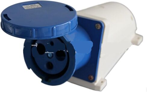 فيش صناعي مقاوم للماء 63 أمبير 3 فتحات SF-133 in Kuwait