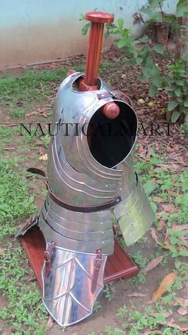 NauticalMart لوحة درع العصور الوسطى LARP cuirass لوحة صدرية للهالوين مع حزام تيسيت in Saudi Arabia