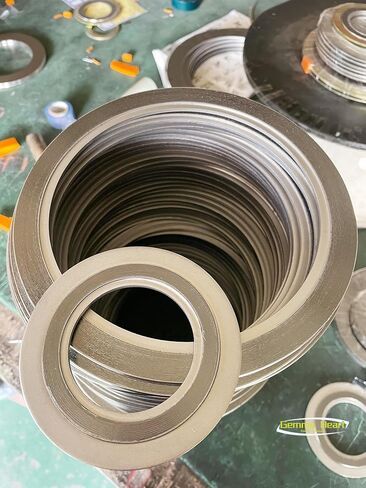 حشية جرح حلزونية من GemmySeal مع حلقة داخلية SUS316، مملوءة بالجرافيت، 5 قطع 18 بوصة DN450 in Kuwait