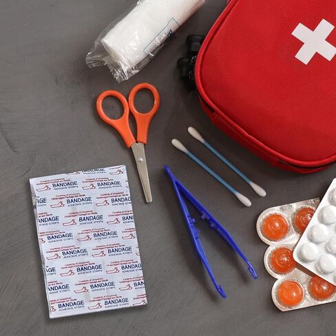 200 قطعة من الضمادات المقاومة للماء من مادة البولي يوريثين الشفافة والشفافة للإسعافات الأولية والسباحة والاستحمام ومستلزمات العناية بالجروح مقاس 0.8 بوصة × 2.8 بوصة in Kuwait